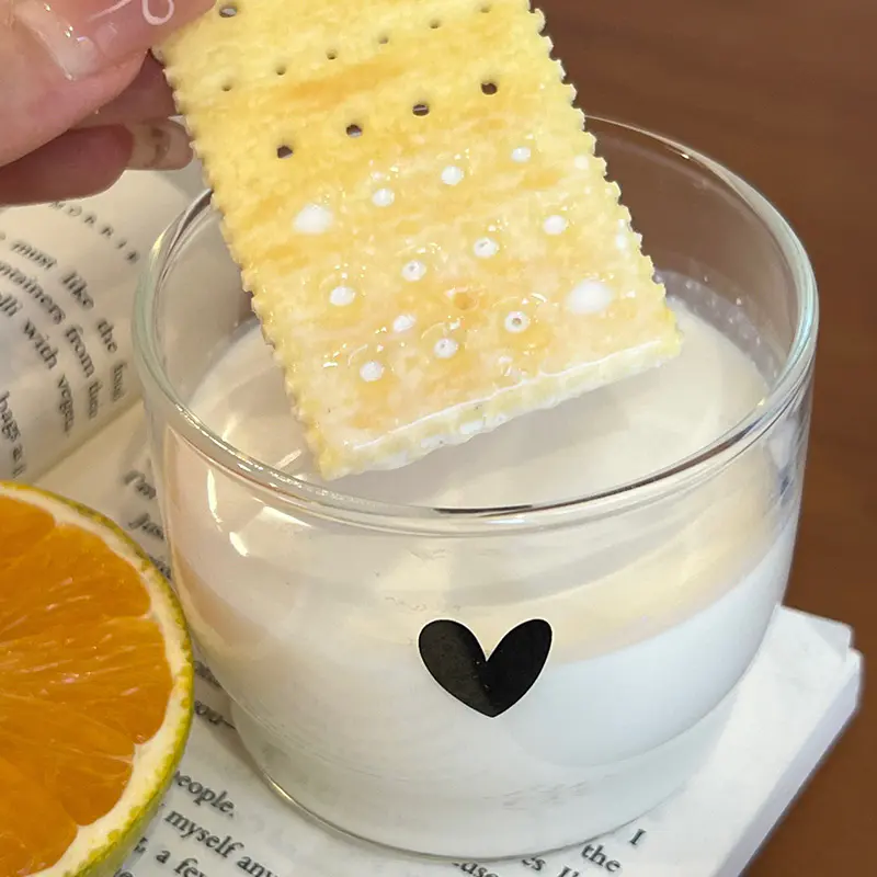 Biscuiți cu lapte și sodă