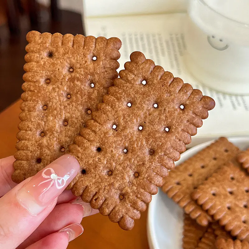 Biscuiți cu lapte cu aromă de ciocolată cu lapte