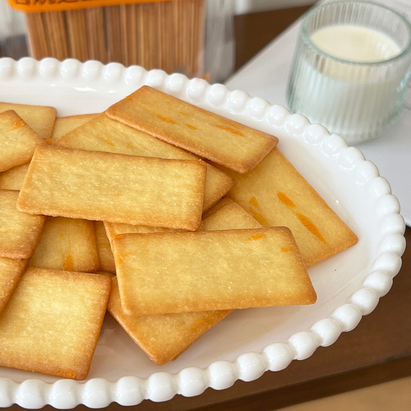 Biscuiți cu brânză