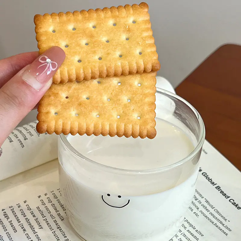 Biscuiți cu lapte cu aromă de unt